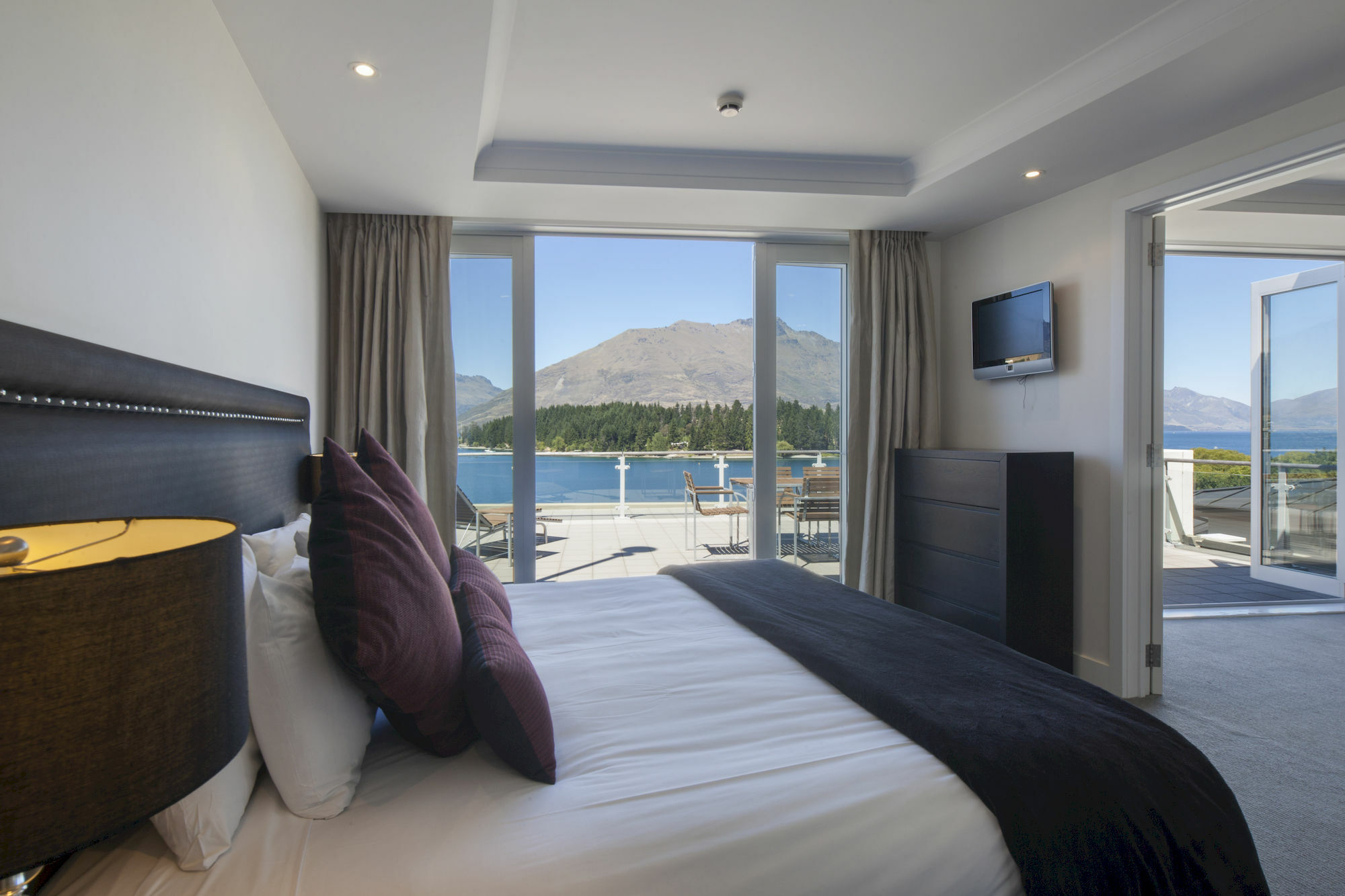 Luxury Lake Suites Queenstown Exterior photo